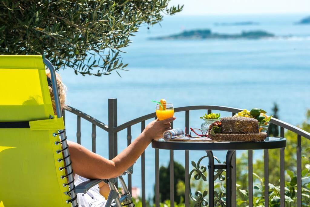 Azur Villa