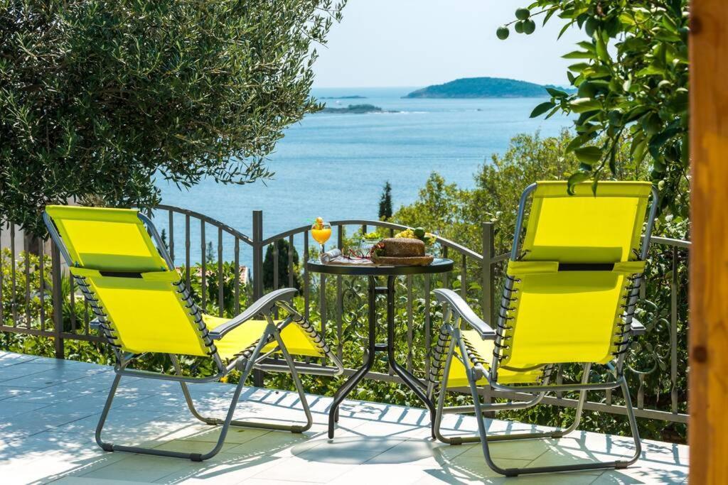 Azur Villa *